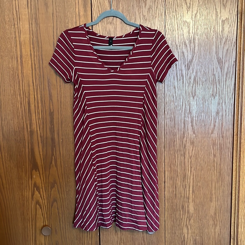 Burgundy striped teeshirt dress